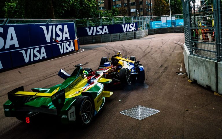 Δες το ατύχημα των di Grassi και da Costa στο ePrix Γαλλίας (vid)