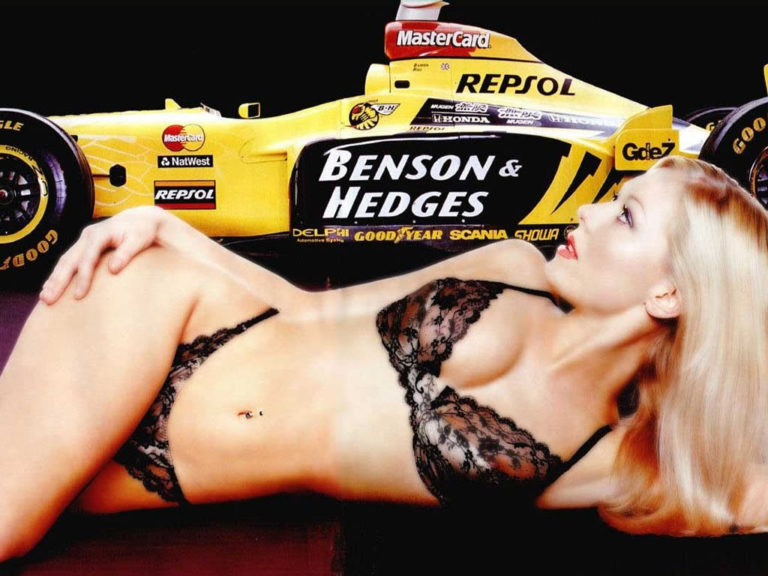 Όταν η Jordan είχε τα καλύτερα pitbabes στην F1 (pics)
