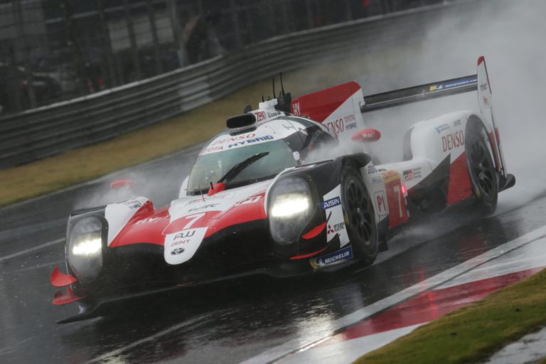 6H Shanghai Race: Αγχωτικό 1-2 της Toyota στη βροχή