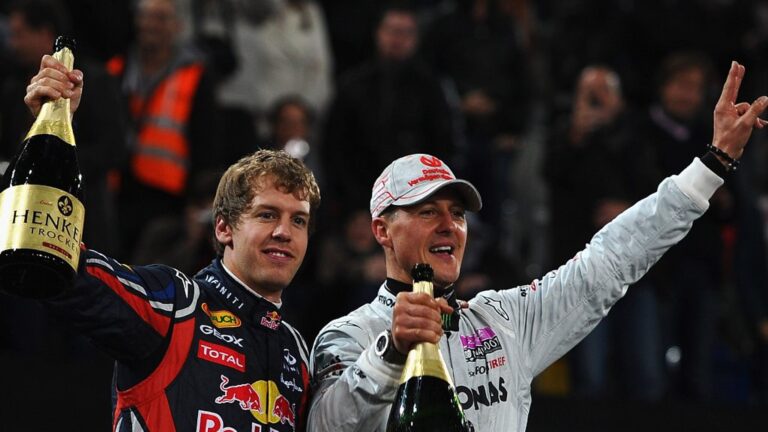 Vettel: «Ανάμεικτα συναισθήματα για την ισοφάριση των νικών του Schumacher» Vettel: «Ανάμεικτα συναισθήματα για την ισοφάριση των νικών του Schumacher»