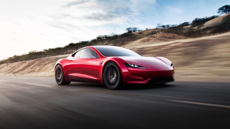 Νέο ρεκόρ πωλήσεων σημείωσε η Tesla Νέο ρεκόρ πωλήσεων σημείωσε η Tesla