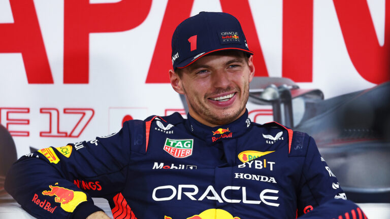Verstappen pole