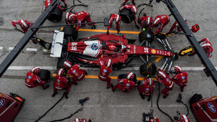 υποχρεωτικά pit-stop