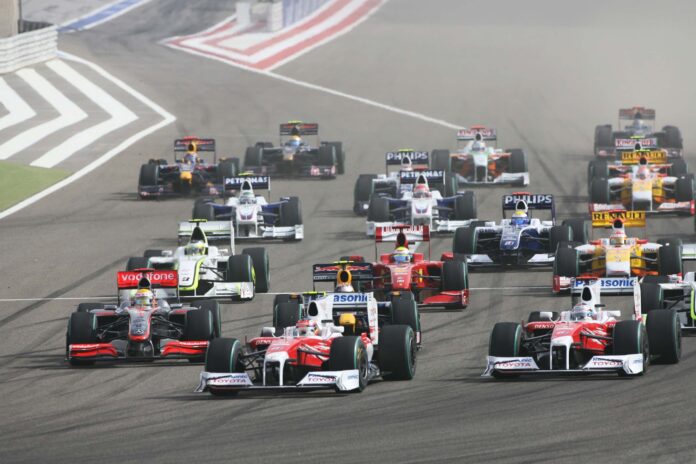 F1 V8